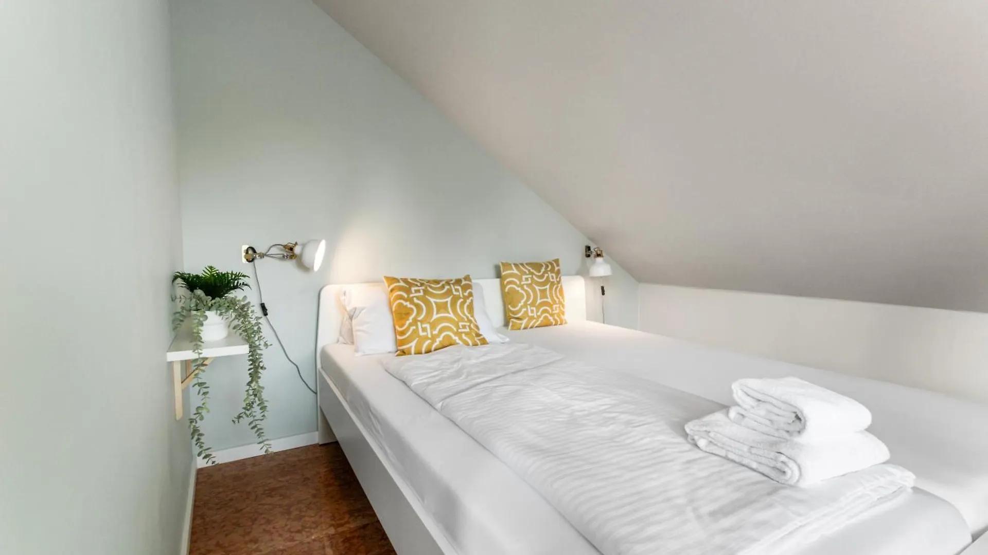 Flatista Homes - Penthouse With Rooftop Gym Munich