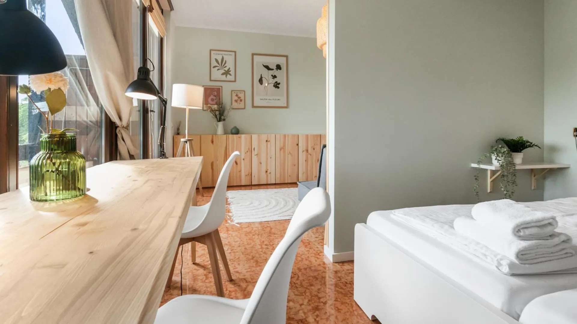 Flatista Homes - Penthouse With Rooftop Gym Munich