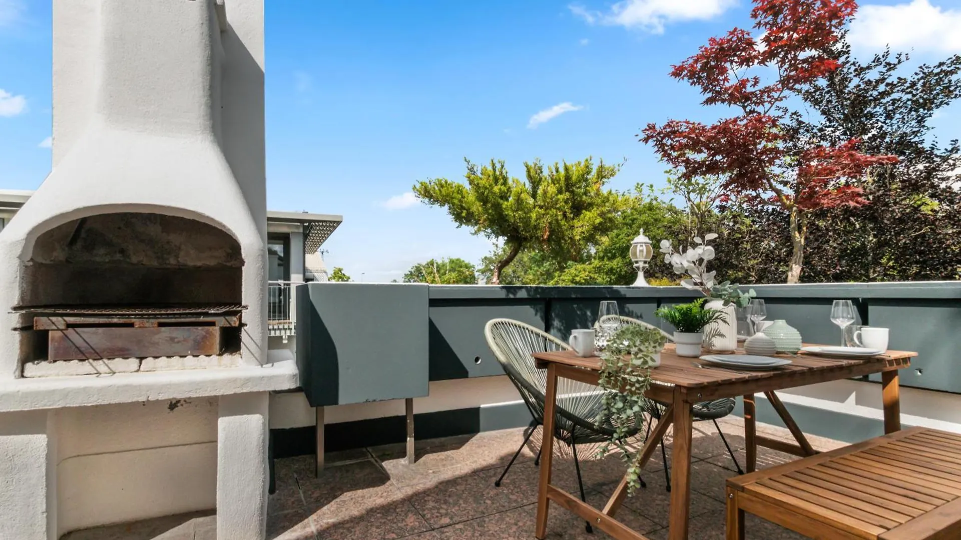 Flatista Homes - Penthouse With Rooftop Gym Munich Apartment